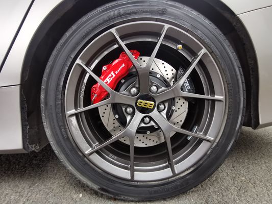 購入 ホンダ・アコード用 BBK ビッグブレーキキット 6 ピストン・キャリパー 355*32mmのローター フロントホイールとバックEBP オンライン製造