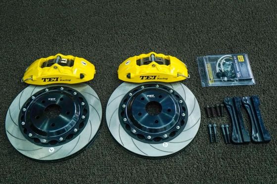 購入 前方4ピストンブレーキキャリパーキット LEXUS ES200 250 300 350 350H IS200 250 300 350 LS400 430 460 GS300 400 オンライン製造